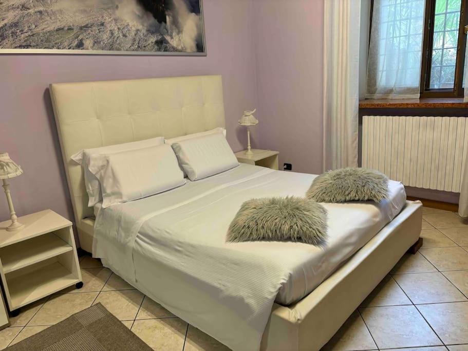 Monolocale In Piazza Isolo Apartment *
